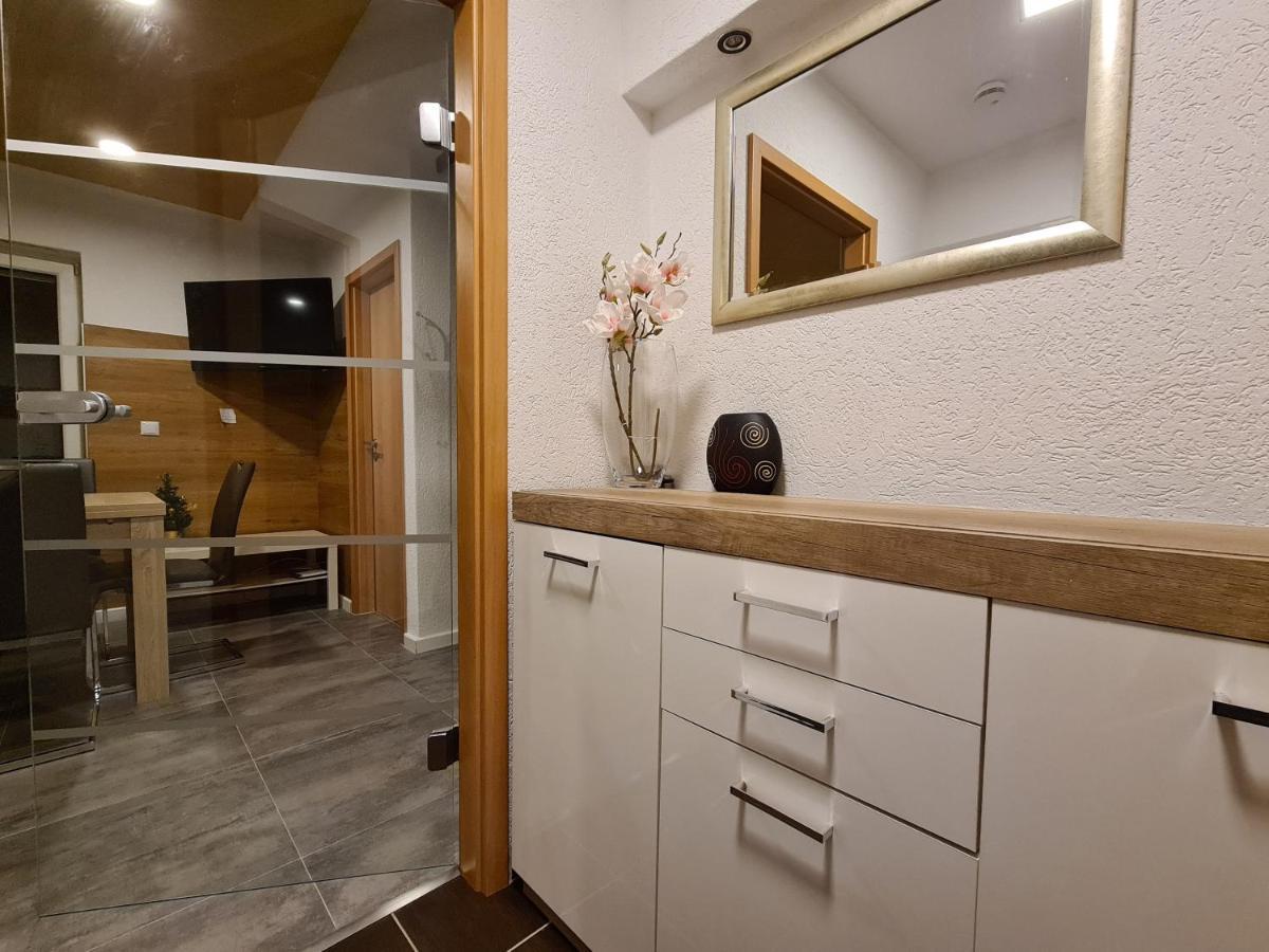 Exklusive Moderne 2 Zi. Wohnung In Ruhiger Lage Schechingen Kültér fotó