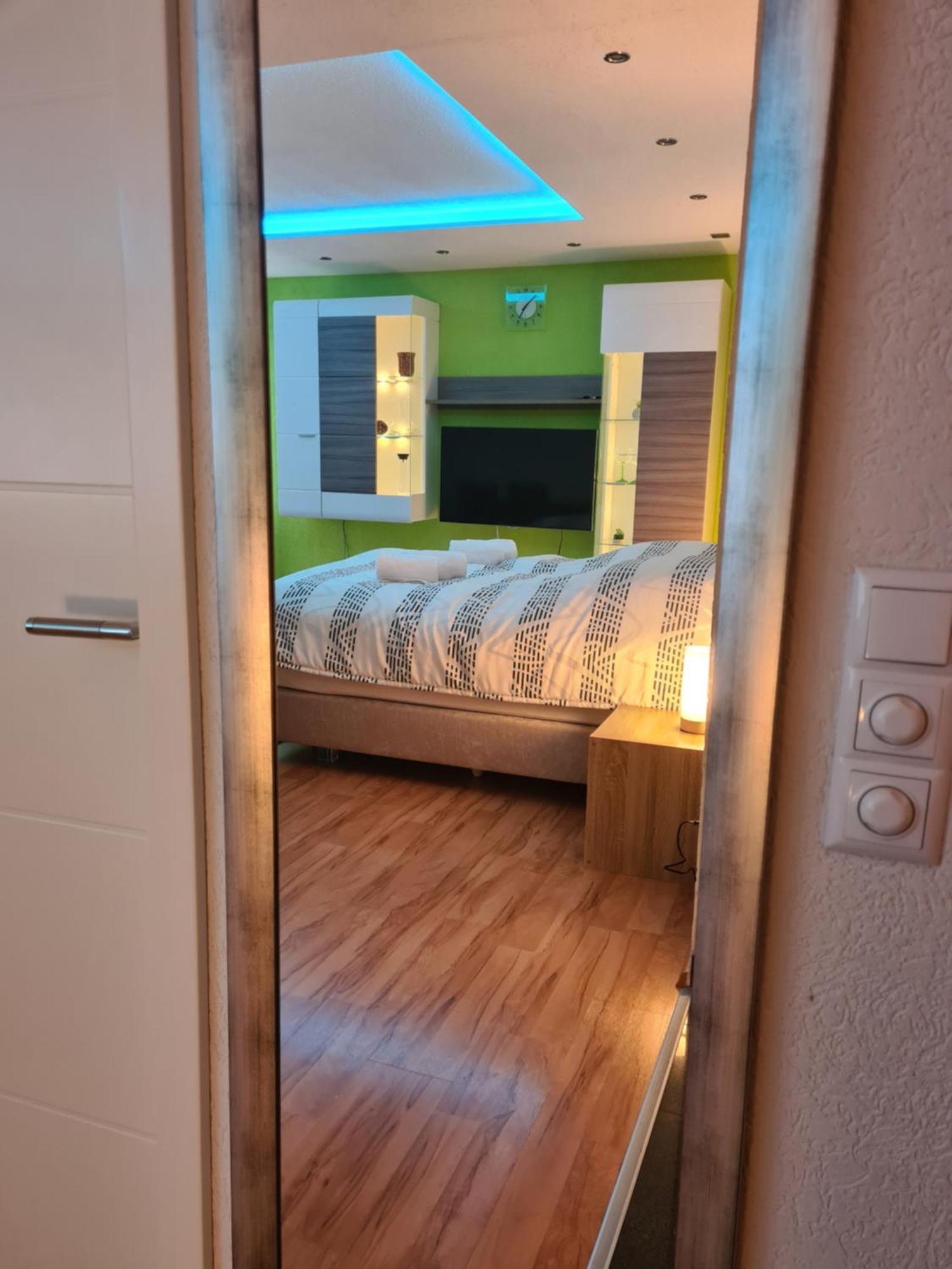 Exklusive Moderne 2 Zi. Wohnung In Ruhiger Lage Schechingen Kültér fotó