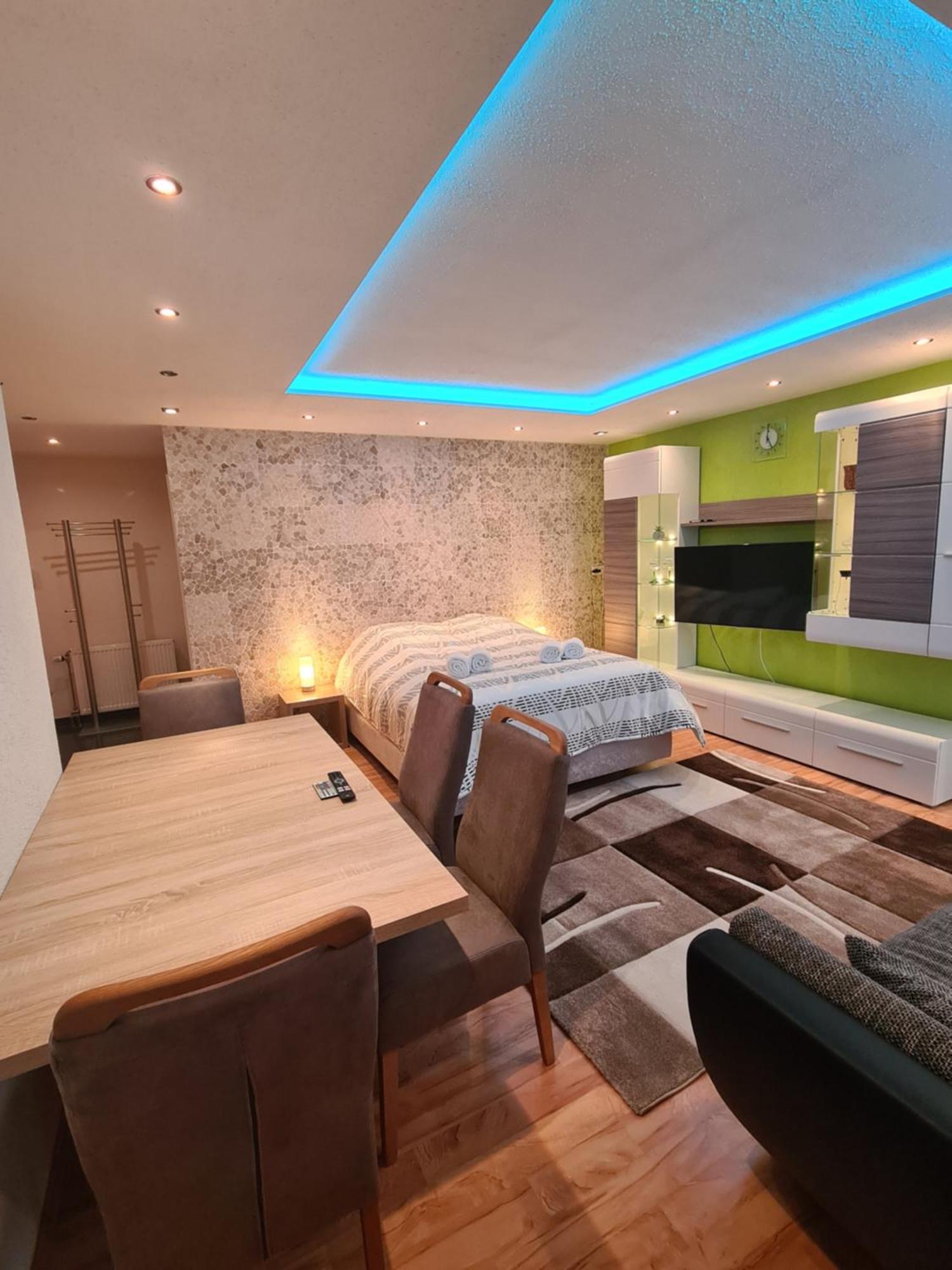 Exklusive Moderne 2 Zi. Wohnung In Ruhiger Lage Schechingen Kültér fotó